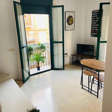 مالقة Paloma Suite Solarium Centro Historico المظهر الخارجي الصورة